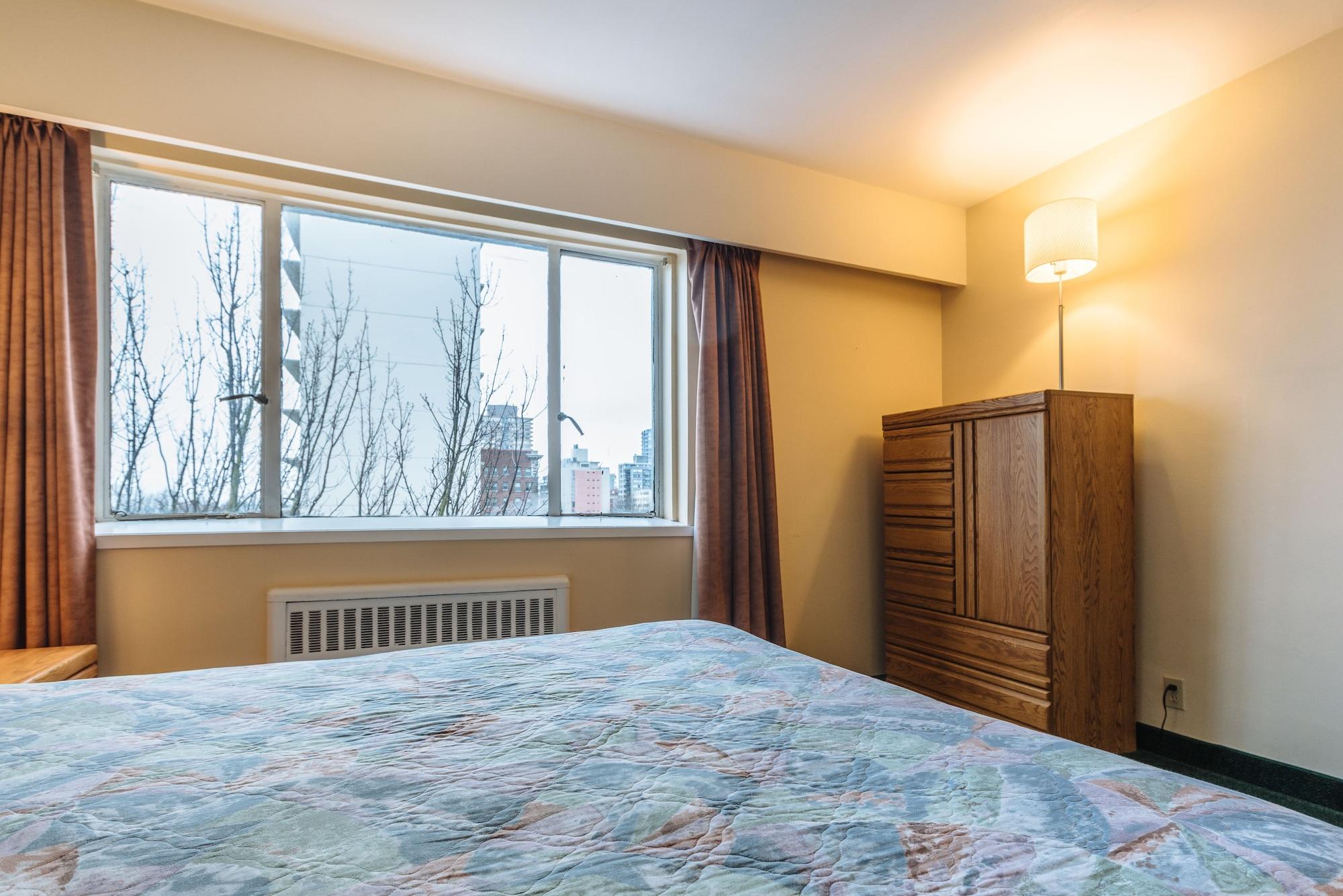 English Bay Hotel Ванкувер Экстерьер фото
