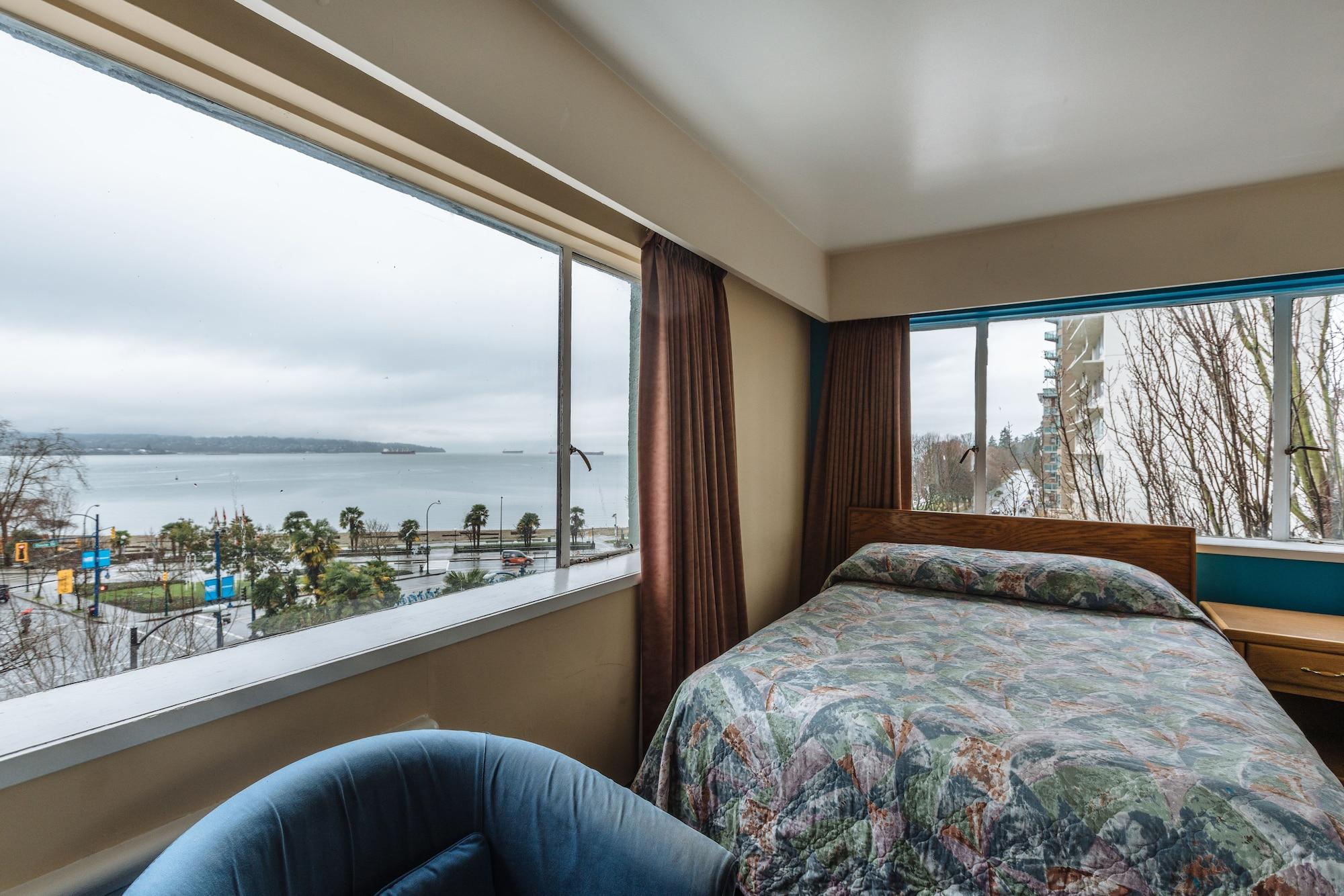 English Bay Hotel Ванкувер Экстерьер фото