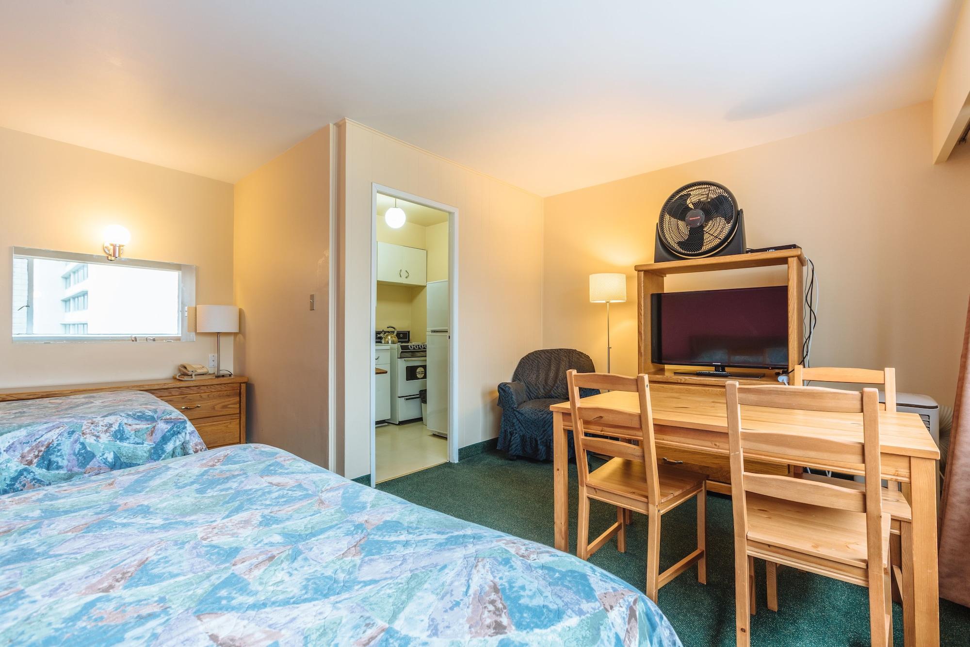English Bay Hotel Ванкувер Экстерьер фото