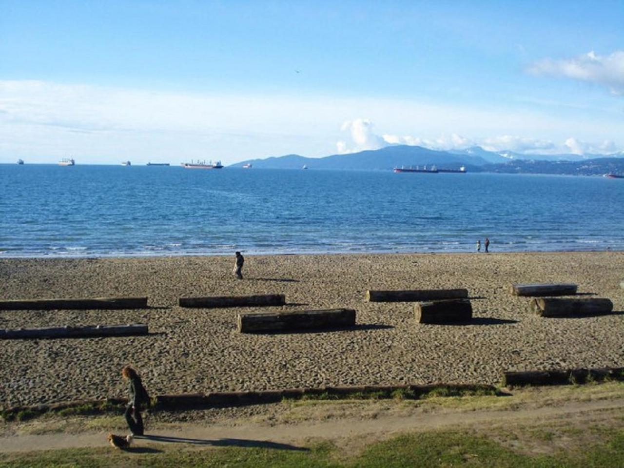 English Bay Hotel Ванкувер Экстерьер фото